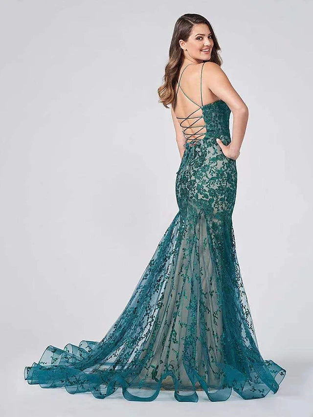 Meerjungfrau/Trompete Abendkleid Farbblockkleid Formelle Hofschleppe Ärmellos Spaghettiträger Spitze Rückenfrei mit Applikationen